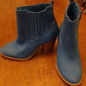 New Serra Turquiose Ankle Booties with Chunky Heel